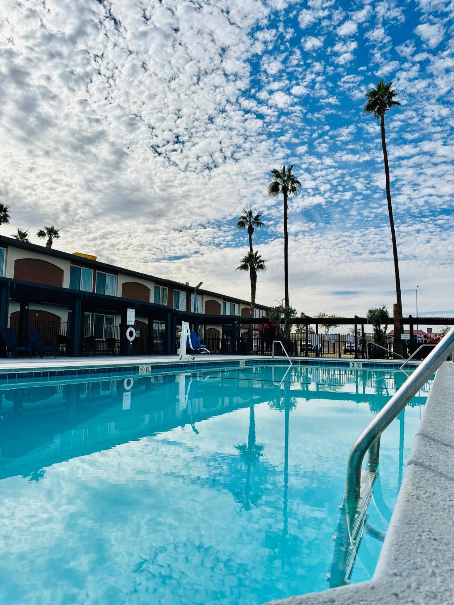 Ocotillo Inn El Centro Exterior photo